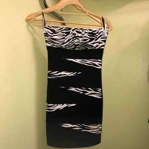 Black and white strapless dress
